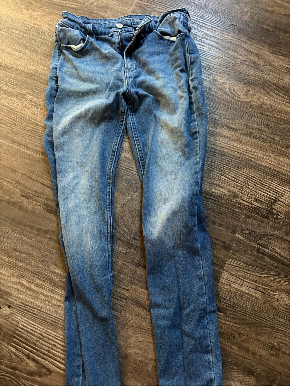 Old Navy Men's Skinny Jeans in Blue Wash